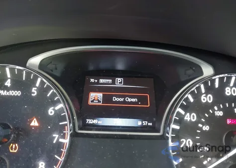 2018 Nissan Pathfinder Sv z USA, uszkodzony, nr VIN 5N1DR2MM3JC644474
